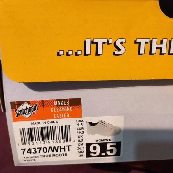 Skechers WHITE ROADIES TRUE ROOTS SNEAKERS SIZE 9.5 NWT - Picture 4 of 4